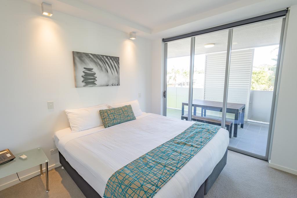 Eastwood Apartments Brisbane Exterior photo A bedroom at the Mantra on Mooloolaba