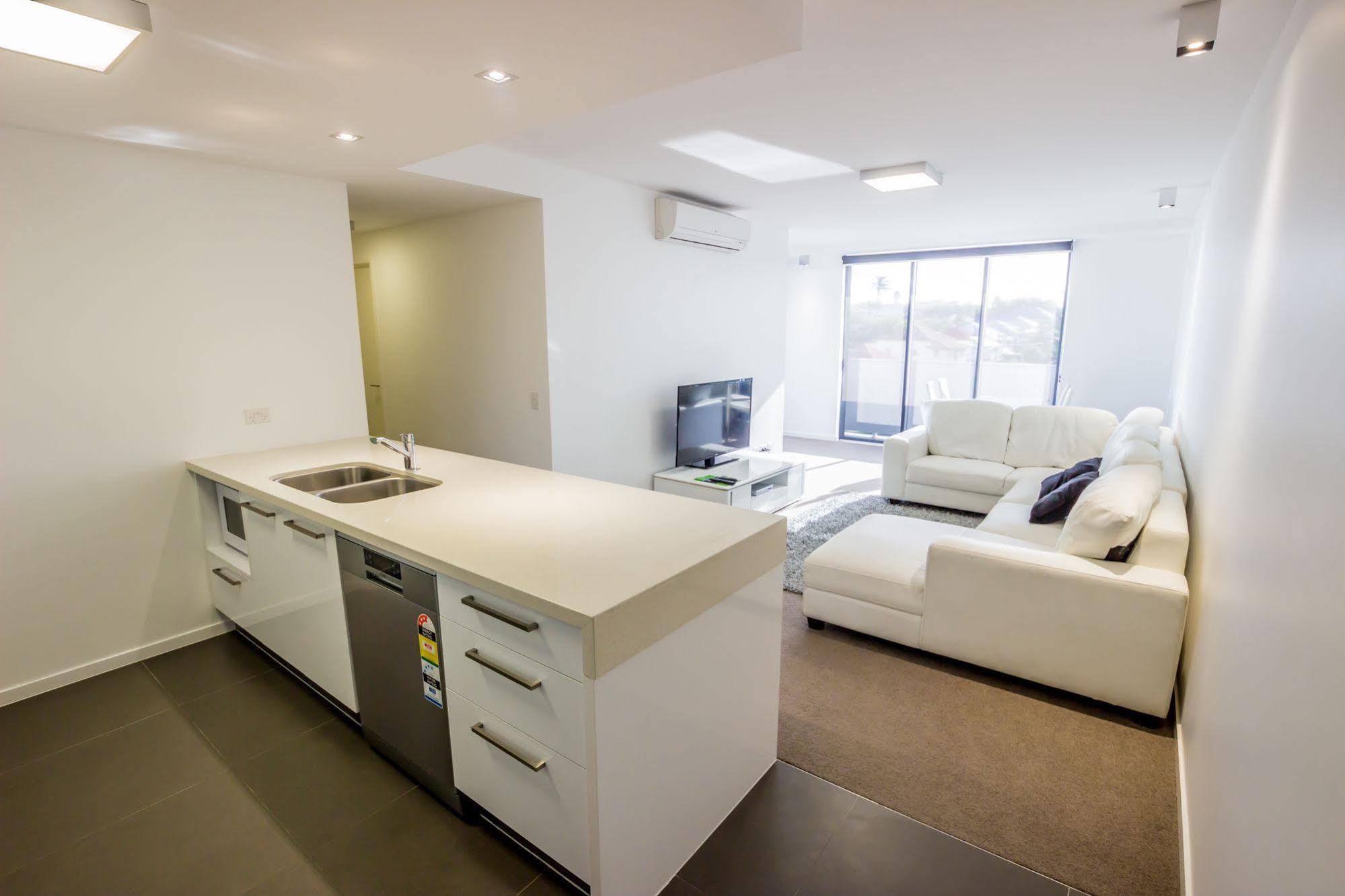 Eastwood Apartments Brisbane Exterior photo A typical apartment at the Village